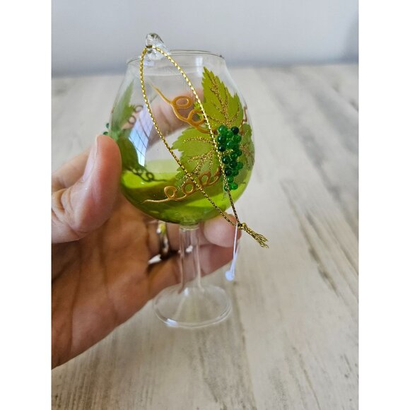 Grapes wine glass goblet champagne glitter green ornament Xmas tree - Picture 6 of 8